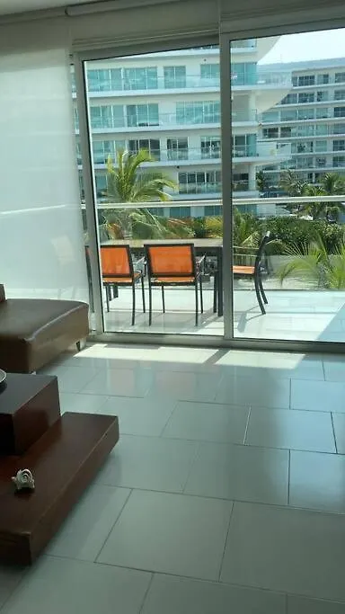 Daire Beachfront Luxury Condo Cartagena