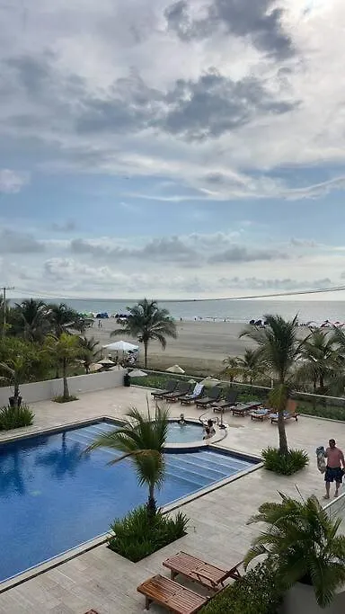 Daire Beachfront Luxury Condo Cartagena