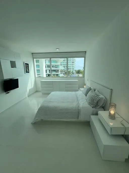Beachfront Luxury Condo Cartagena Daire
