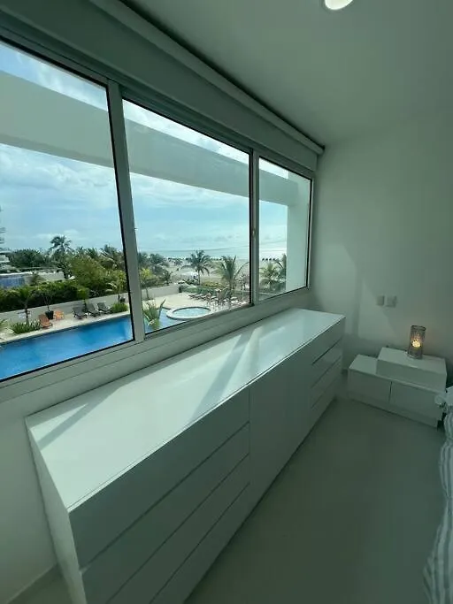 Beachfront Luxury Condo Cartagena