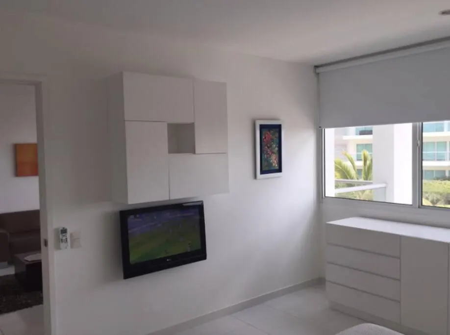Beachfront Luxury Condo Cartagena
