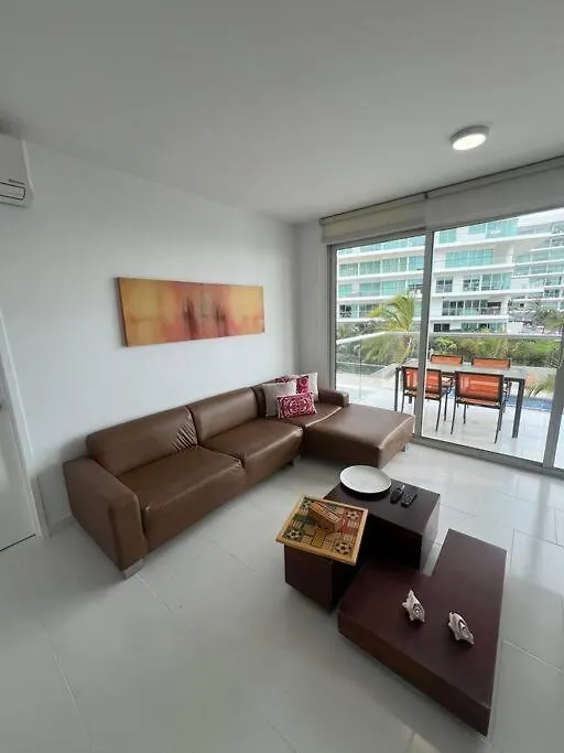 Beachfront Luxury Condo Cartagena Daire