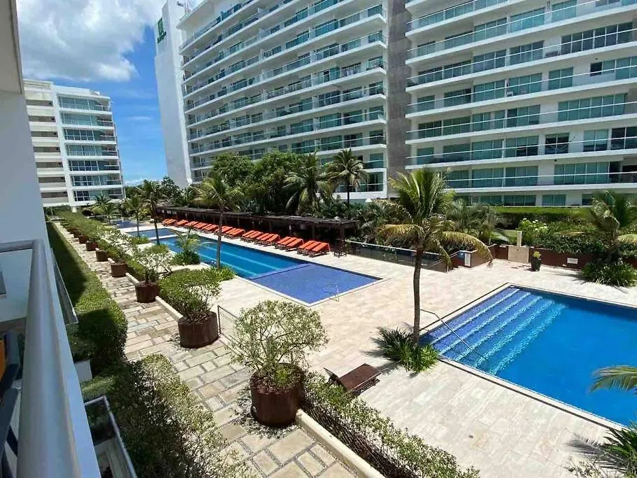 Daire Beachfront Luxury Condo Cartagena