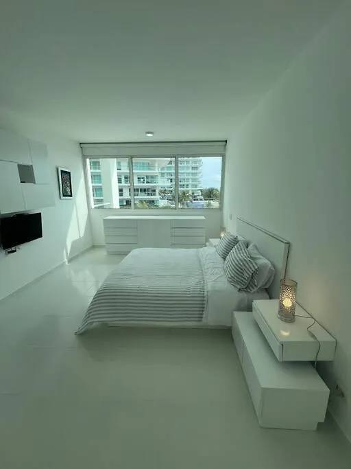 Daire Beachfront Luxury Condo Cartagena