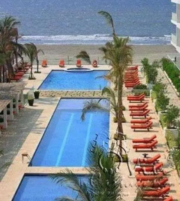 Beachfront Luxury Condo Cartagena 0*,