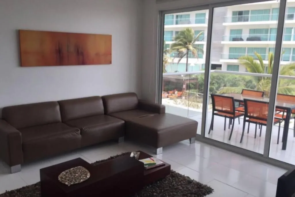 Beachfront Luxury Condo Cartagena Apartment
